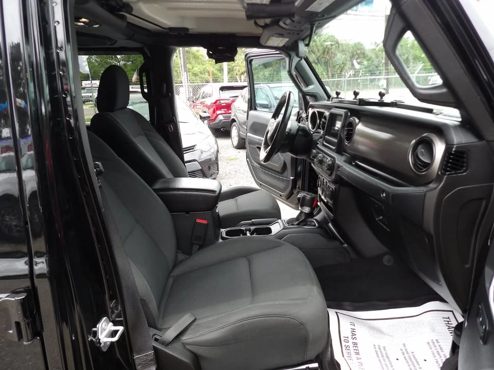 2020 Jeep JT Gladiator - Image 11 of 19