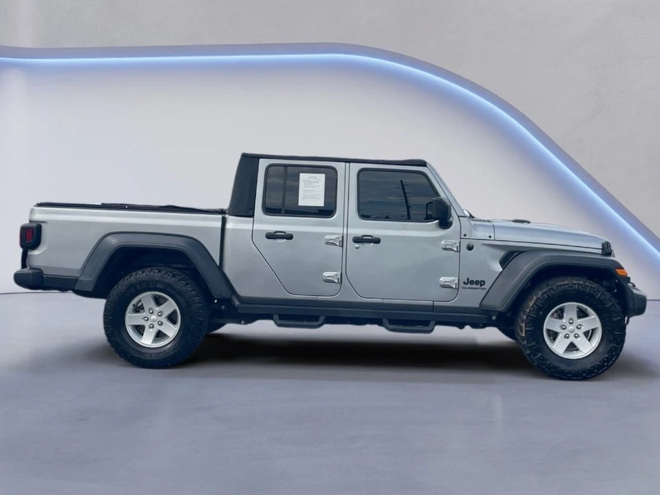 2020 Jeep JT Gladiator - Image 16 of 20