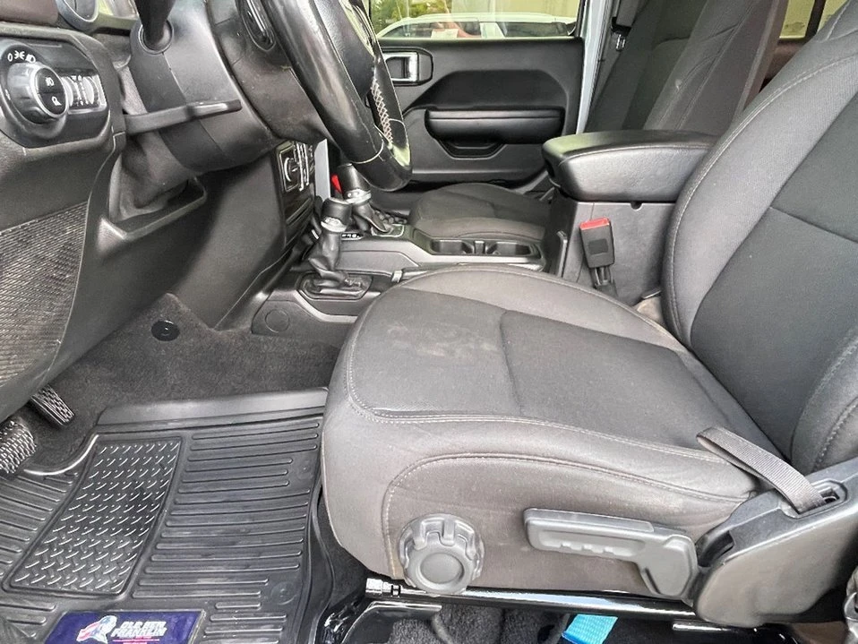 2020 Jeep JT Gladiator - Image 13 of 20