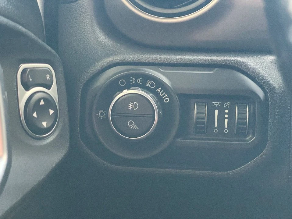 2020 Jeep JT Gladiator - Image 10 of 20