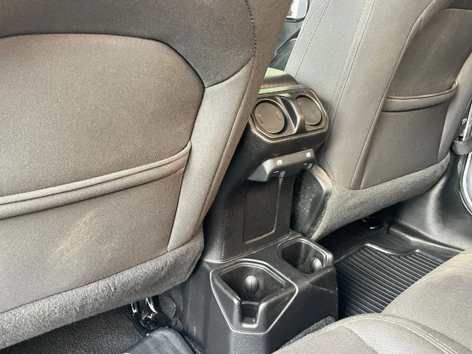 2020 Jeep JT Gladiator - Image 15 of 20