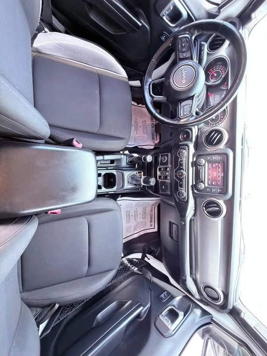 2020 Jeep JT Gladiator - Image 12 of 17