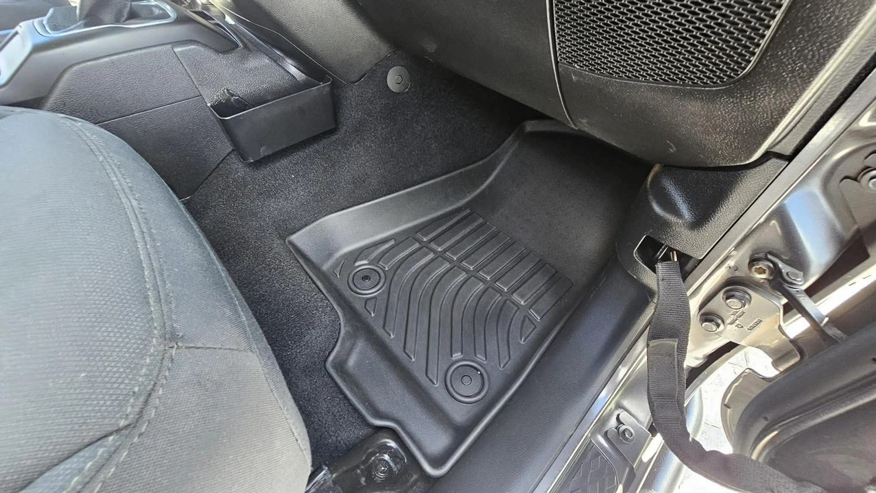2020 Jeep JT Gladiator - Image 27 of 28