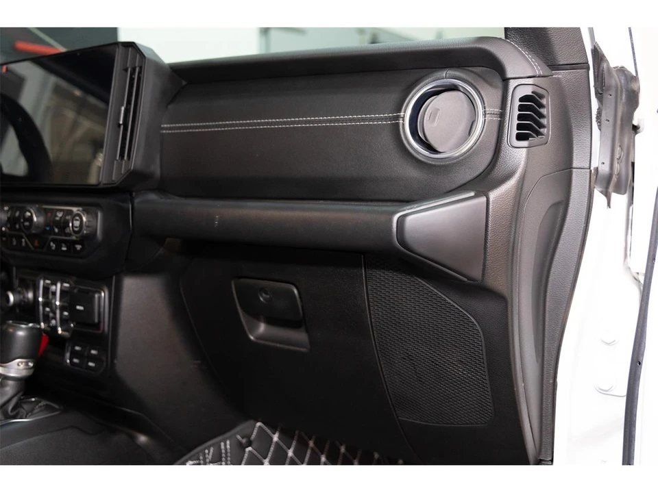 2020 Jeep JT Gladiator - Image 21 of 23