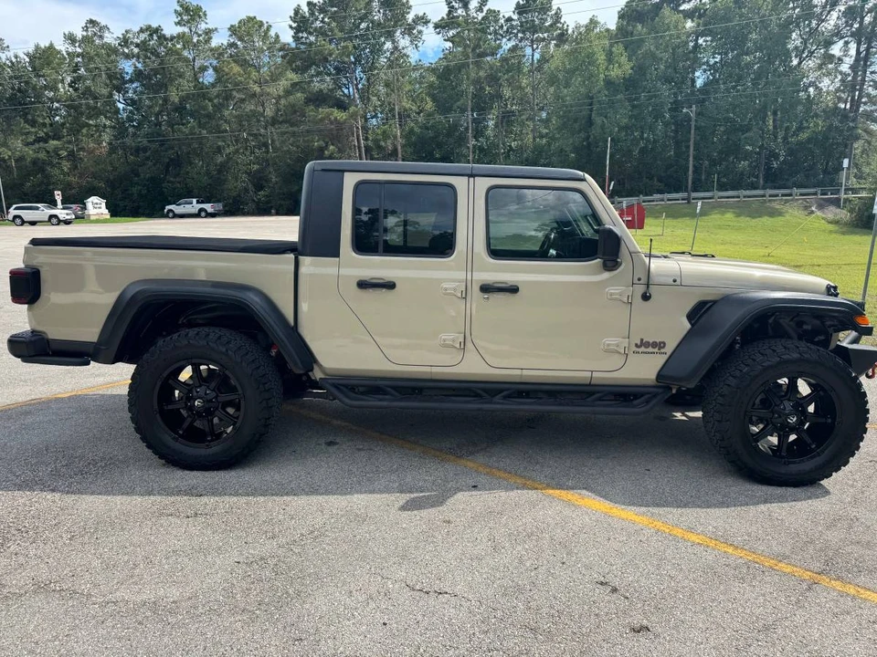 2020 Jeep JT Gladiator - Image 5 of 22