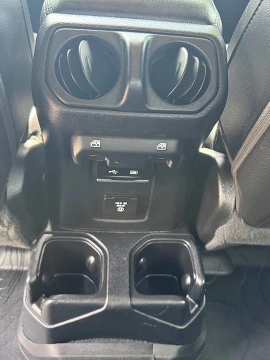 2020 Jeep JT Gladiator - Image 18 of 22