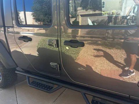 2020 Jeep JT Gladiator - Image 3 of 24
