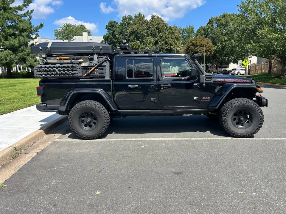 2020 Jeep JT Gladiator - Image 2 of 12