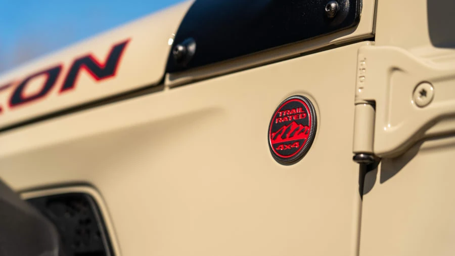 2020 Jeep JT Gladiator - Image 12 of 24