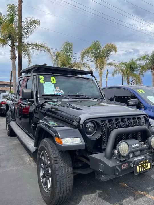 2020 Jeep JT Gladiator - Image 2 of 3