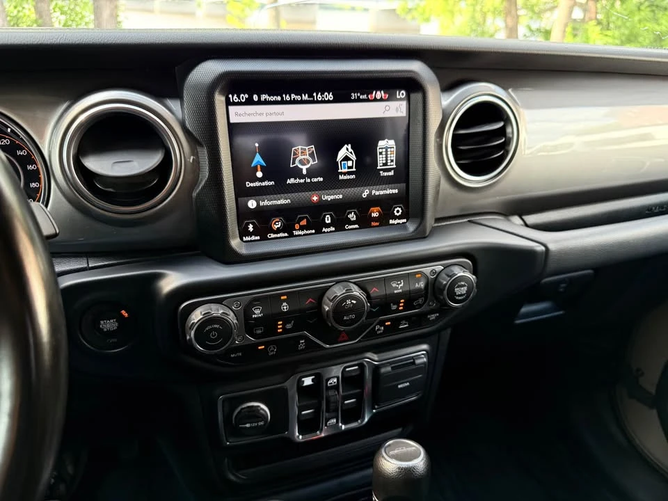 2020 Jeep JT Gladiator - Image 19 of 20