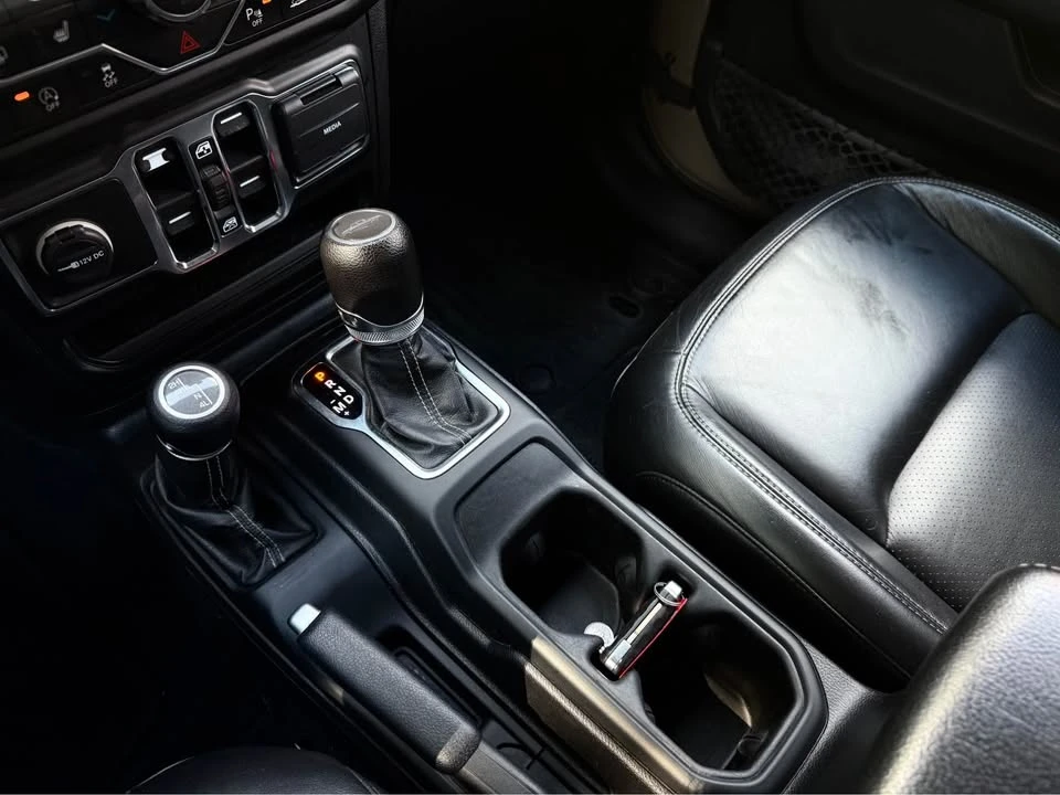 2020 Jeep JT Gladiator - Image 18 of 20