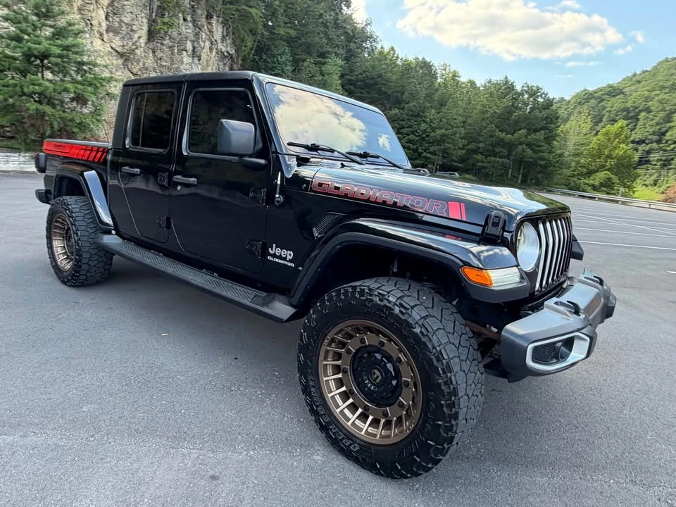 2020 Jeep JT Gladiator - Image 2 of 20
