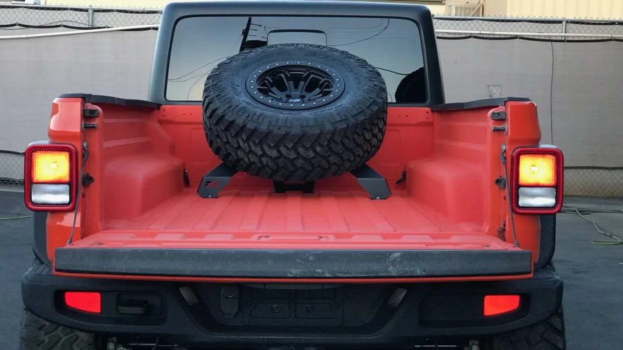 2020 Jeep JT Gladiator - Image 7 of 9