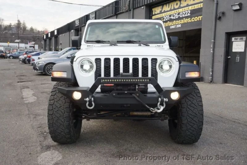 2020 Jeep JT Gladiator - Image 2 of 12