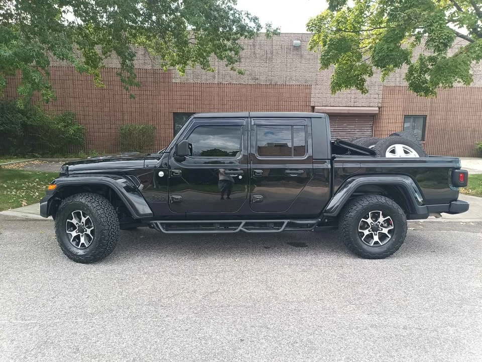 2020 Jeep JT Gladiator - Image 2 of 12