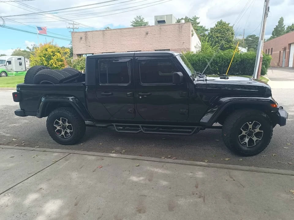 2020 Jeep JT Gladiator - Image 5 of 12