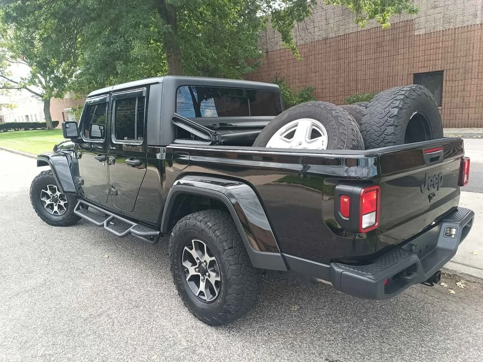 2020 Jeep JT Gladiator - Image 8 of 12
