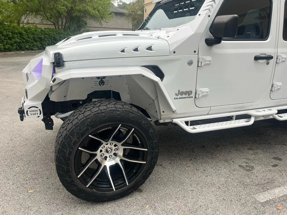 2020 Jeep JT Gladiator - Image 13 of 21