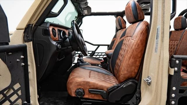 2020 Jeep JT Gladiator - Image 25 of 31