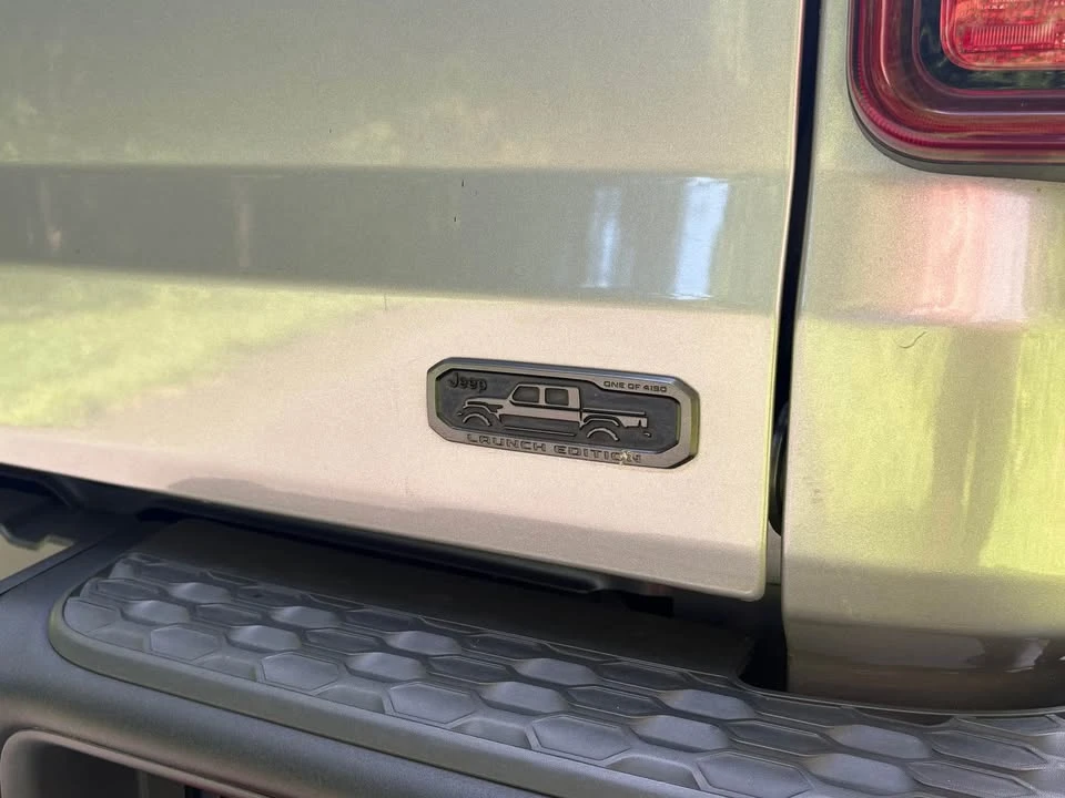 2020 Jeep JT Gladiator - Image 17 of 19
