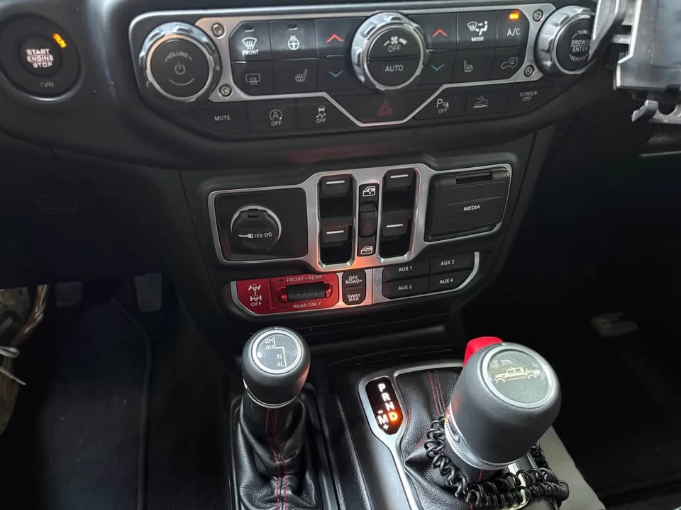 2020 Jeep JT Gladiator - Image 11 of 19