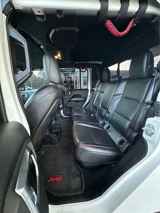 2020 Jeep JT Gladiator - Image 10 of 15