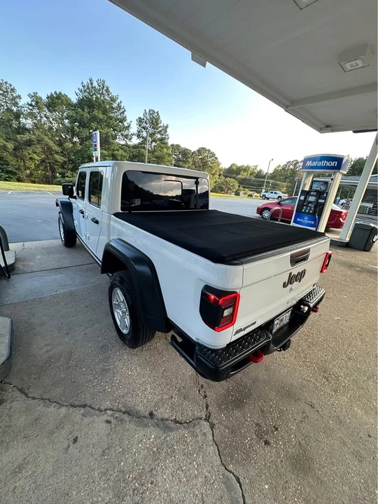 2020 Jeep JT Gladiator - Image 13 of 15