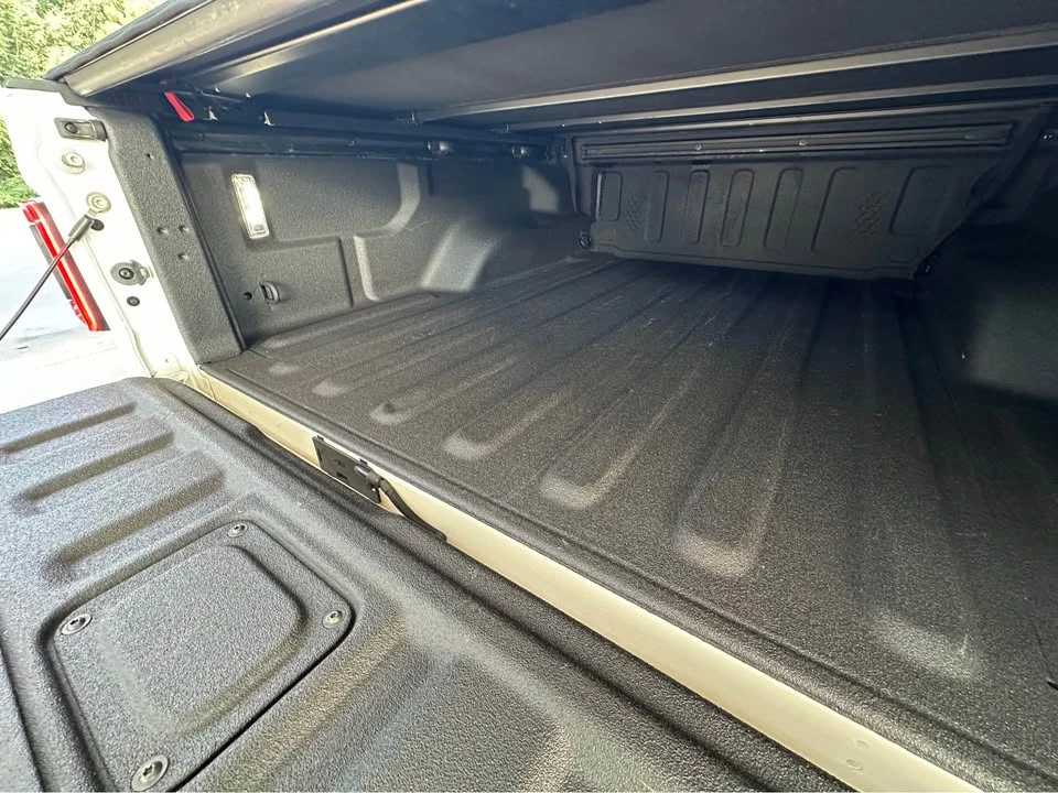 2020 Jeep JT Gladiator - Image 9 of 15