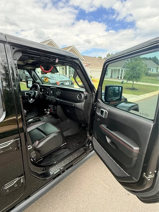 2020 Jeep JT Gladiator - Image 8 of 20