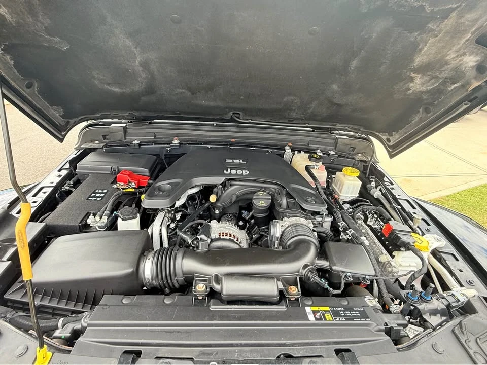 2020 Jeep JT Gladiator - Image 13 of 20