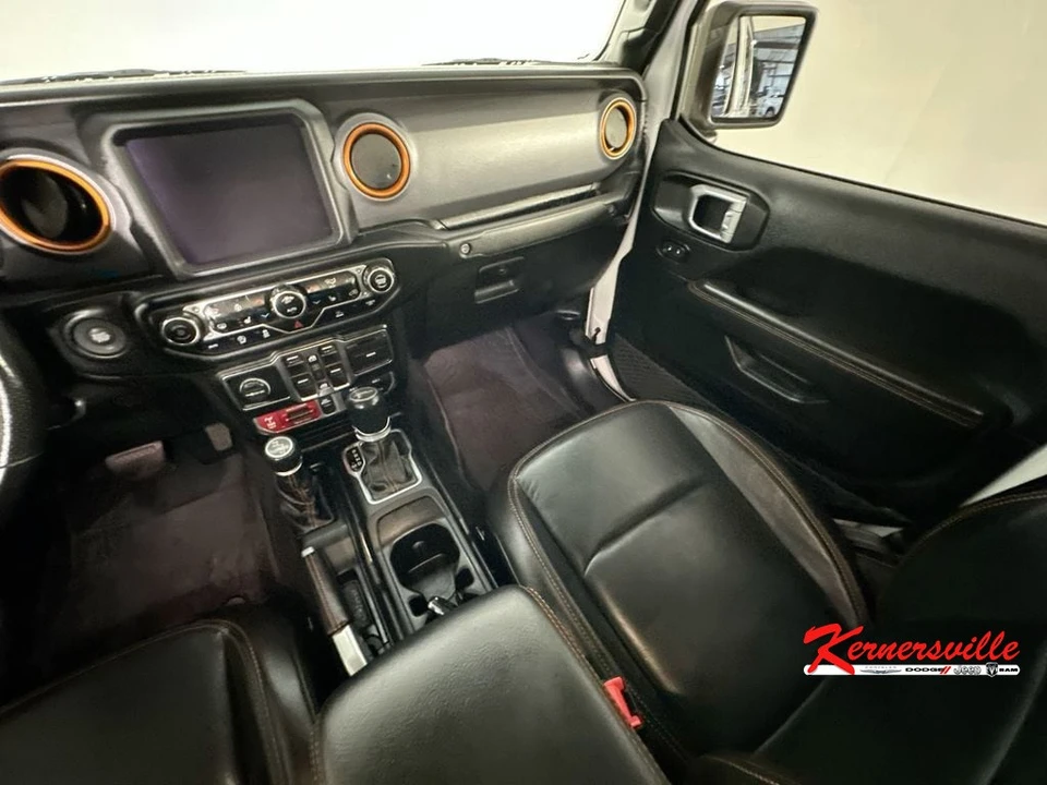 2020 Jeep JT Gladiator - Image 11 of 24