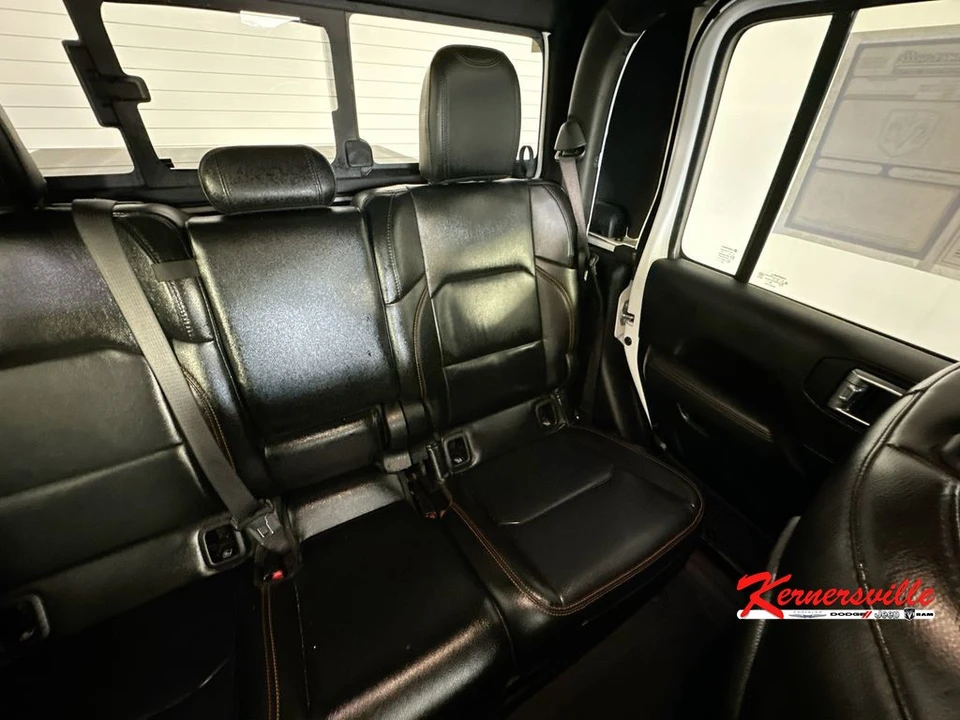 2020 Jeep JT Gladiator - Image 14 of 24