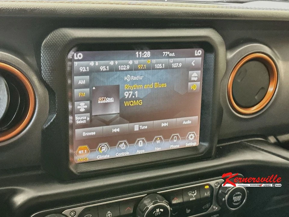 2020 Jeep JT Gladiator - Image 17 of 24