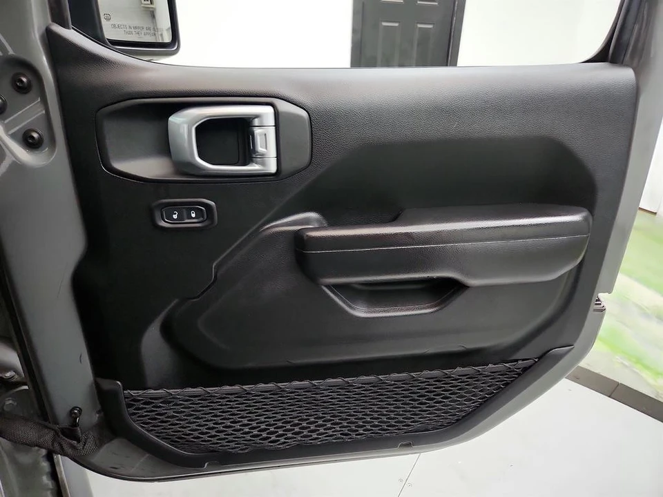 2020 Jeep JT Gladiator - Image 26 of 31
