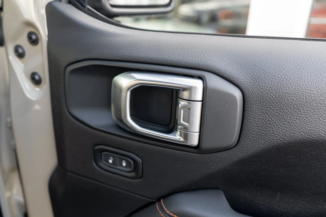 2020 Jeep JT Gladiator - Image 22 of 31