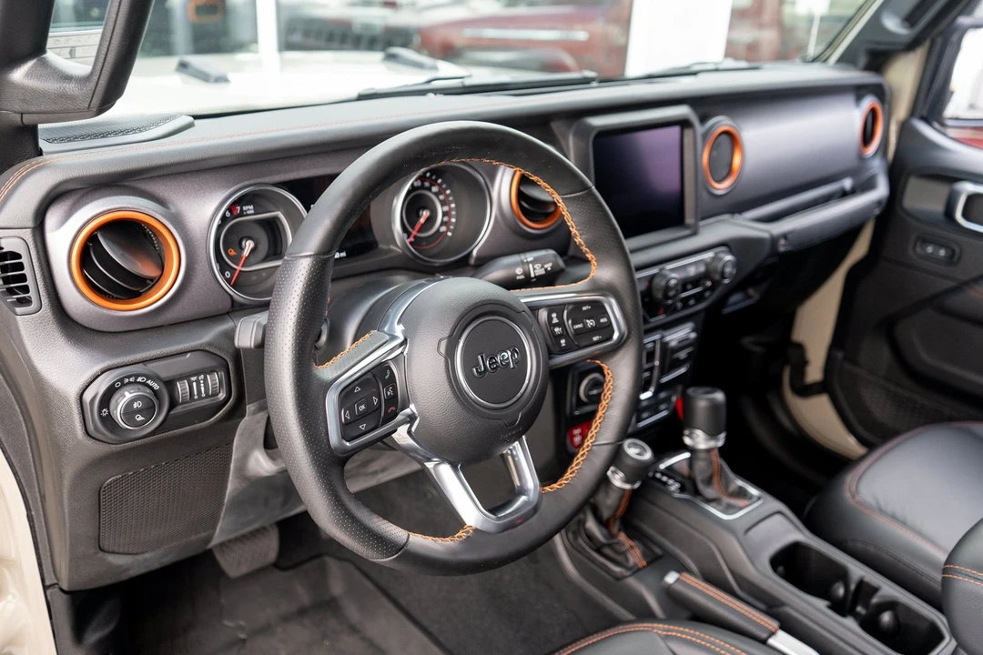 2020 Jeep JT Gladiator - Image 12 of 31