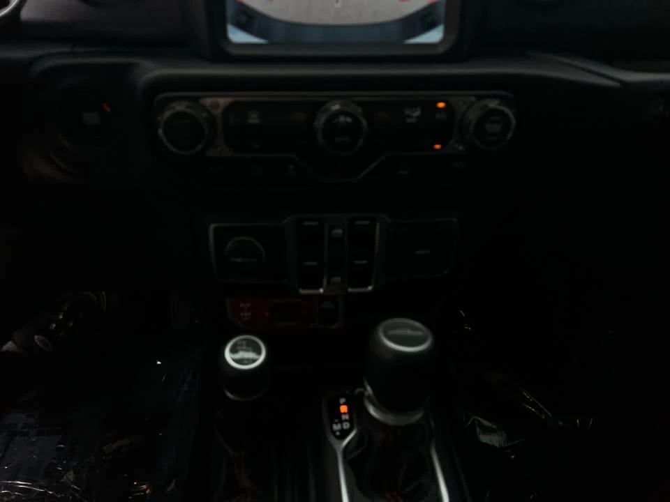 2020 Jeep JT Gladiator - Image 15 of 20