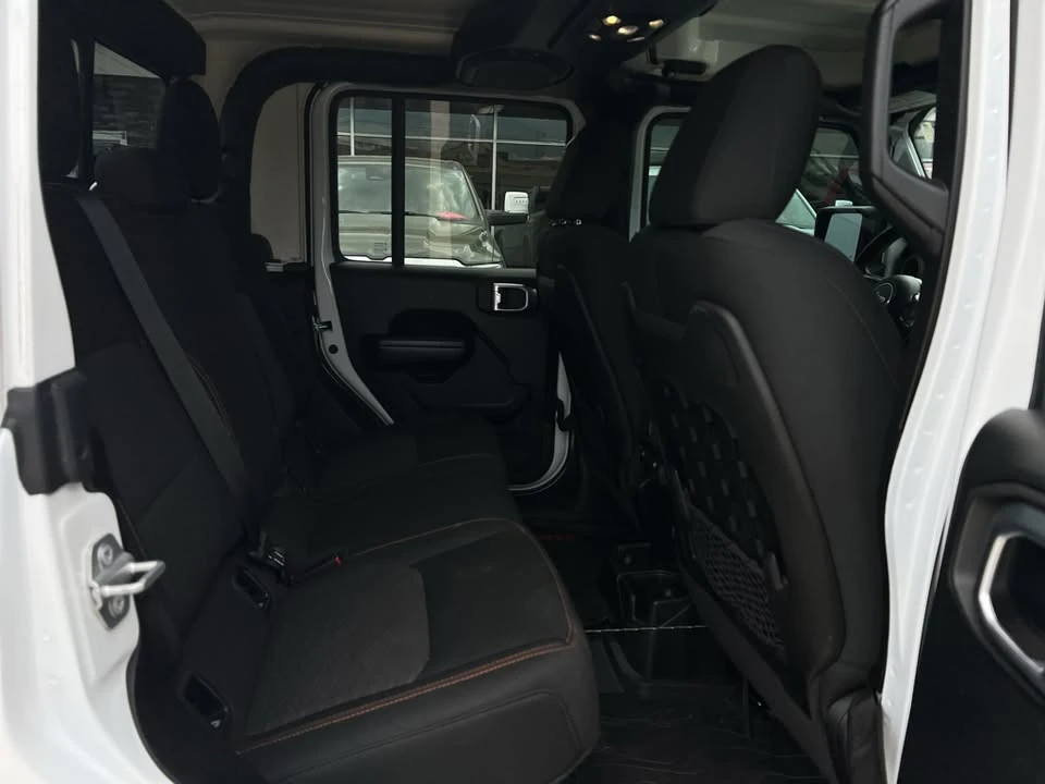 2020 Jeep JT Gladiator - Image 17 of 20