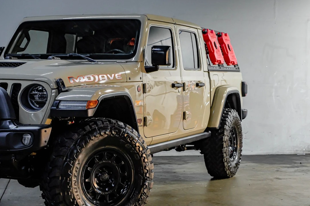 2020 Jeep JT Gladiator - Image 9 of 31