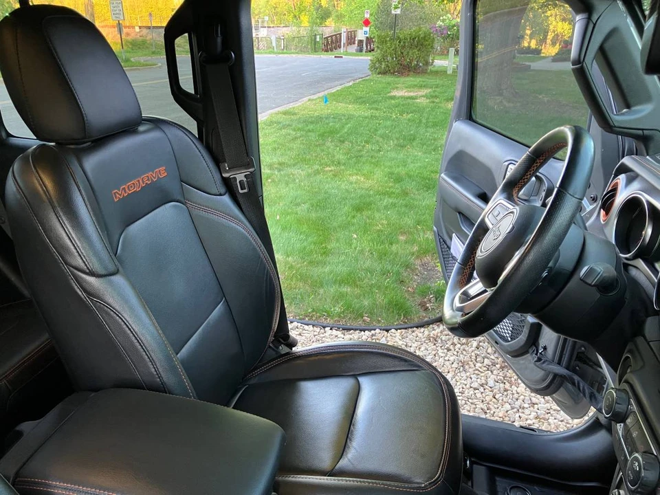 2020 Jeep JT Gladiator - Image 13 of 22