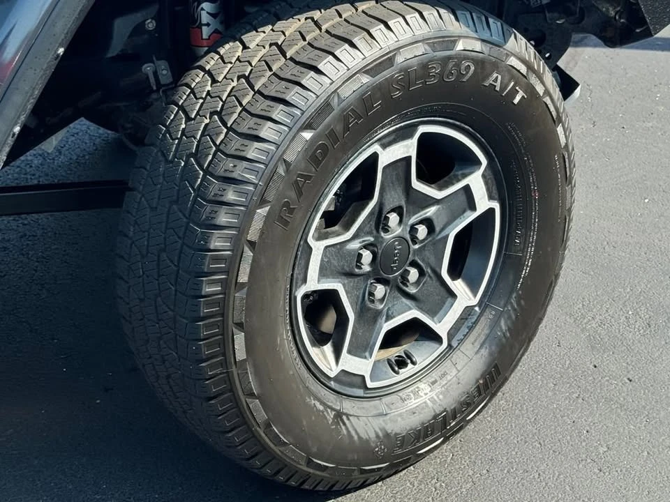 2020 Jeep JT Gladiator - Image 10 of 20
