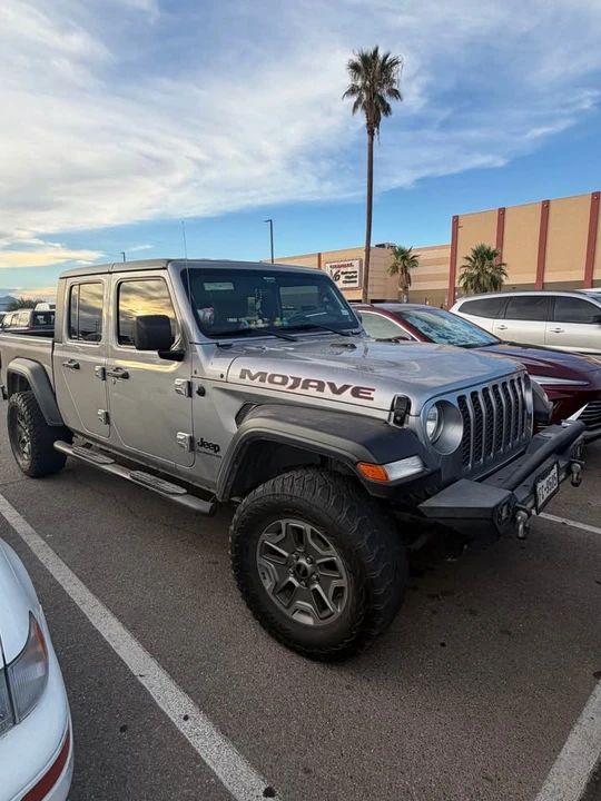 2020 Jeep JT Gladiator - Image 5 of 5
