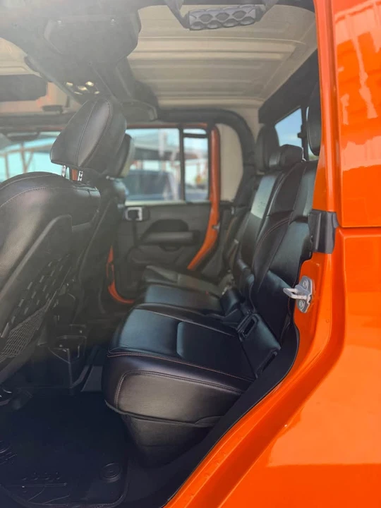 2020 Jeep JT Gladiator - Image 7 of 10