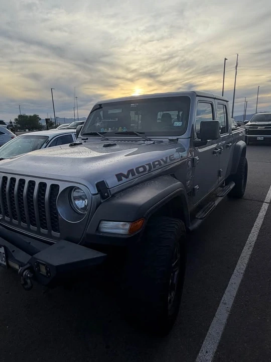 2020 Jeep JT Gladiator - Image 4 of 5