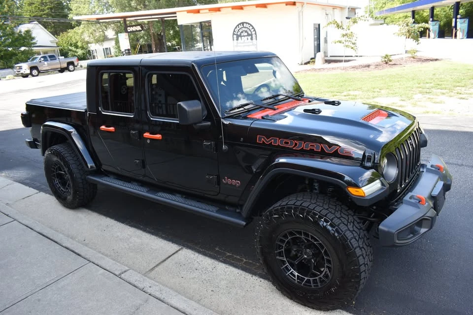 2020 Jeep JT Gladiator - Image 9 of 20