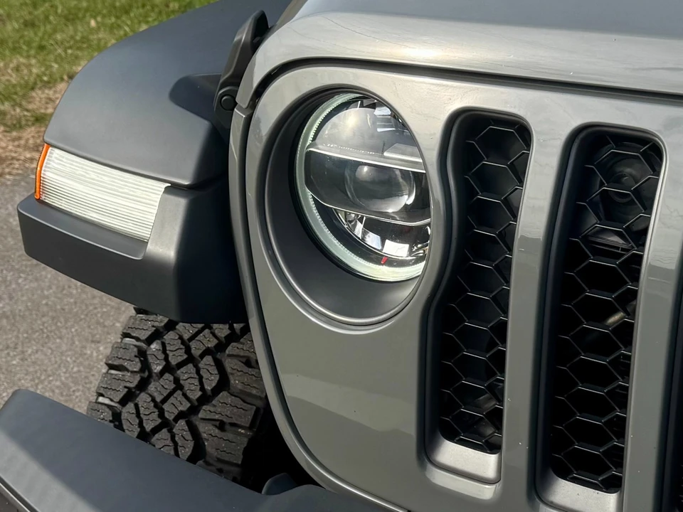 2020 Jeep JT Gladiator - Image 10 of 12