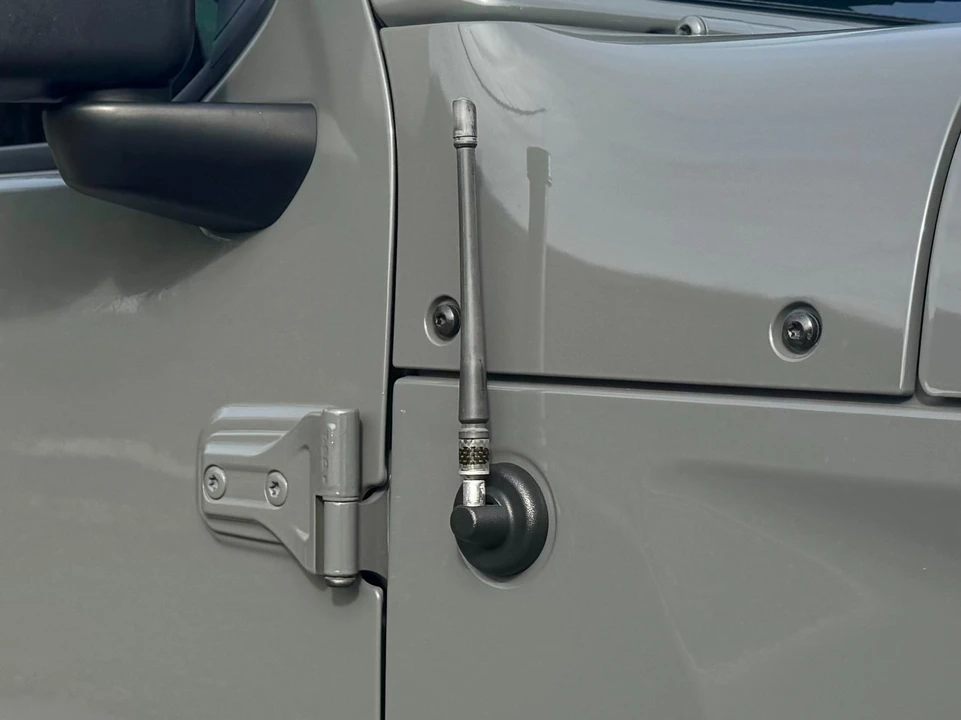2020 Jeep JT Gladiator - Image 13 of 21