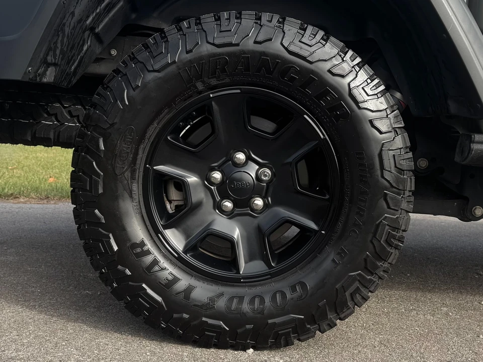2020 Jeep JT Gladiator - Image 19 of 21