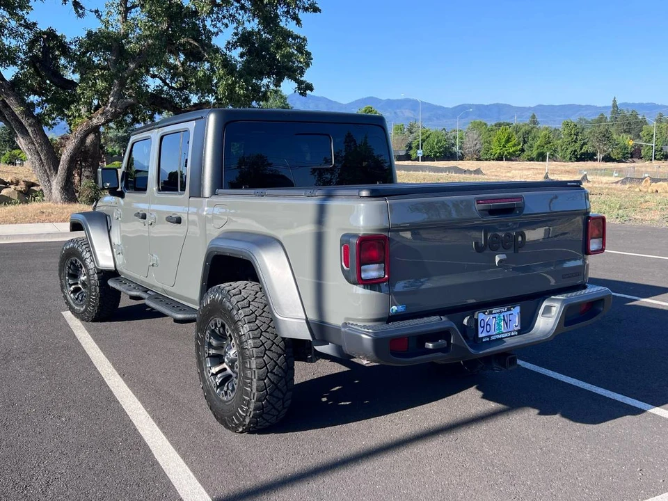2020 Jeep JT Gladiator - Image 4 of 16